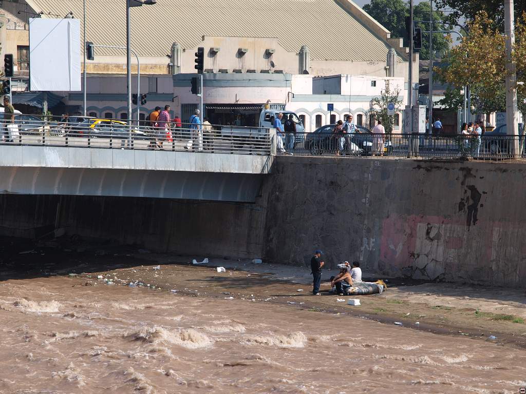 Santiago - u trznice La Vega.jpg